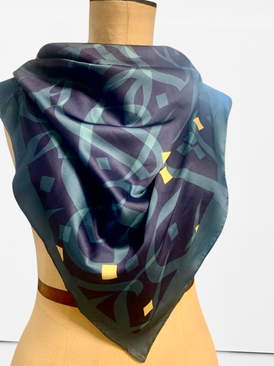 Calligraphy Scarf In blue