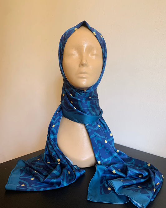 Calligraphy Scarf In blue